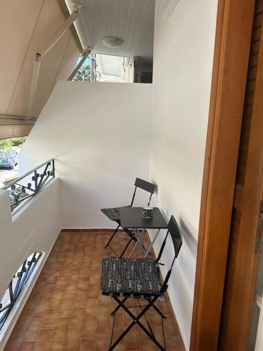 Eclectic Apartment Near Downtown Heraklion  Exterior photo